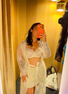 Mahi Independent Indian High Profile - escort in Singapore Photo 2 of 3