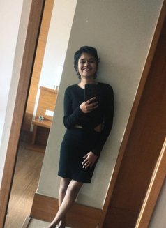Mahi - puta in Bangalore Photo 1 of 1