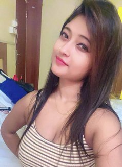 Mahi - escort in Bangalore Photo 2 of 3