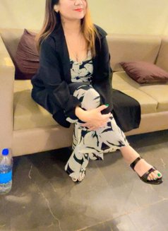 Mahi - escort in Bangalore Photo 2 of 4