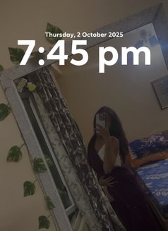 Mahi - escort in Bangalore Photo 5 of 10