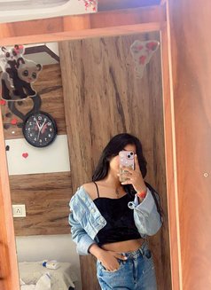 Mahi - escort in New Delhi Photo 8 of 11