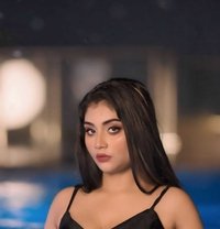 Nilakshi - escort in Hong Kong Photo 4 of 7