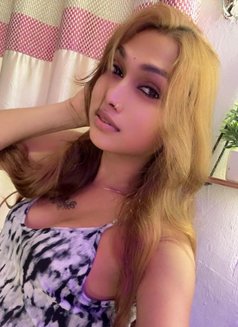 Mahi - Transsexual escort in Mumbai Photo 2 of 7