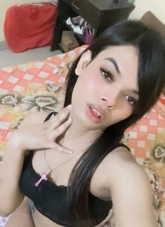 Mahi - Transsexual escort in New Delhi Photo 3 of 7
