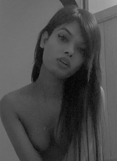 Mahi - Transsexual escort in New Delhi Photo 7 of 7