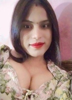 Mahi - Transsexual escort in Noida Photo 21 of 23