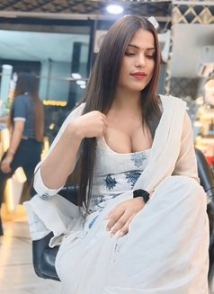 Mahi - Transsexual escort in Noida Photo 11 of 11