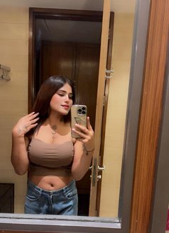 Mahi - Transsexual escort in Noida Photo 13 of 13