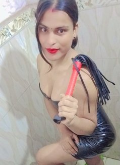 Mahi - Transsexual escort in Noida Photo 13 of 23