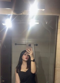 Mahi Indian Vip Model - escort in Al Manama Photo 1 of 4