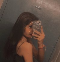 Mahi Kapoor - puta in Faridabad