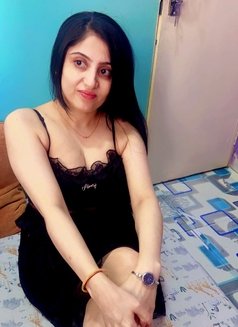 Mahi Khan - escort in Dubai Photo 4 of 6