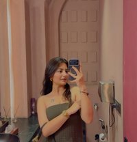 Mahi Patel Available - escort in Surat