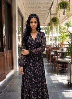 Mahi Roy Cam Show & Real Meet Available - escort in Bangalore Photo 6 of 7