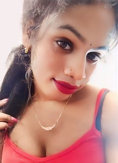 Mahi Roy 🧿 - Transsexual escort in Kolkata Photo 7 of 8