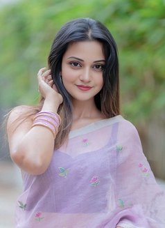 Mahi - escort in Pune Photo 7 of 13