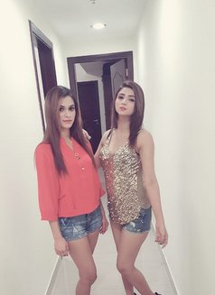 Mahi & Saba Lesbian Girls - puta in Dubai Photo 4 of 5