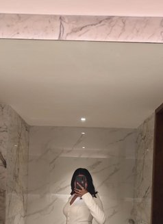 Mahi Sharma - escort in Pune Photo 9 of 13