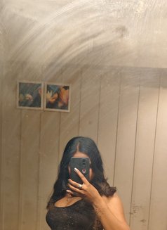Mahi Sharma - escort in Pune Photo 12 of 13