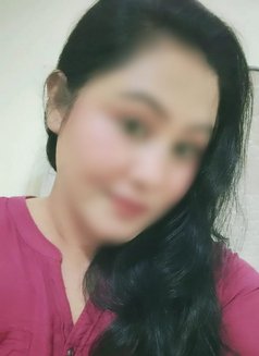 Mahi Singh - puta in Bangalore Photo 2 of 2