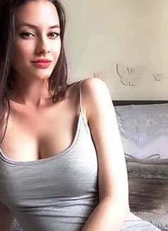 Mahi Varma - escort in New Delhi Photo 3 of 3