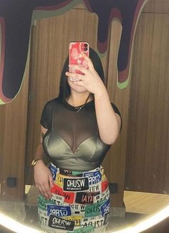 Mahi27 High Profile Independent - puta in Kolkata Photo 4 of 4