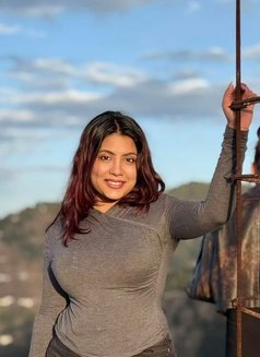 Mahii - escort in Sharjah Photo 1 of 2