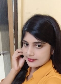 Mahika - escort in Mumbai Photo 2 of 3