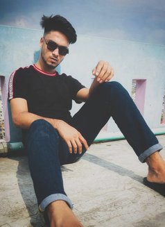 Mahim - Acompañantes masculino in Dhaka Photo 1 of 11