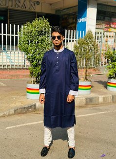 Mahim - Acompañantes masculino in Dhaka Photo 6 of 11