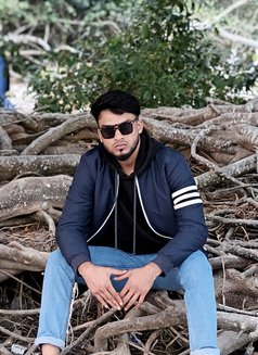 Mahim - Male escort in Dhaka Photo 3 of 14