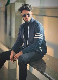 Mahim - Male escort in Dhaka Photo 5 of 14