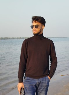 Mahim - Male escort in Dhaka Photo 7 of 14