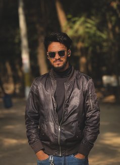 Mahim - Male escort in Dhaka Photo 11 of 14