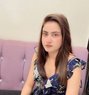 Mahima - puta in Dubai Photo 1 of 2