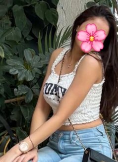 Mahima Singh - escort in New Delhi Photo 2 of 4