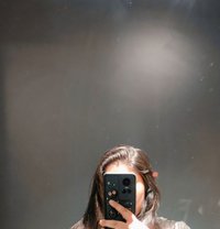 Mahira - puta in Noida Photo 2 of 4