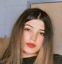 ꧁ Mahira Cam Session And Real Meet ꧂❣️ - escort in Navi Mumbai