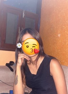 Mahira, Delhi(dwarka) Independent Girl - escort in New Delhi Photo 1 of 4