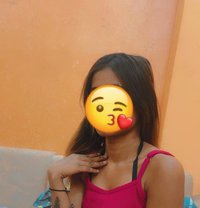 Mahira, Delhi Hot and Single Girl Here - escort in New Delhi