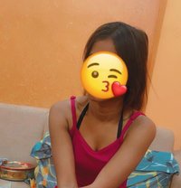 Mahira, Delhi Hot and Single Girl Here - escort in New Delhi