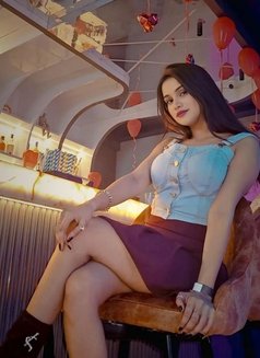 Anshika Escort - escort in Gurgaon Photo 1 of 2
