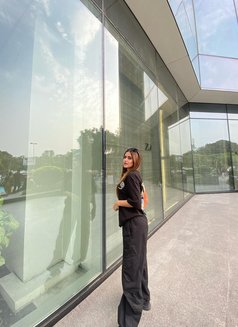 Mahira - puta in Ghaziabad Photo 1 of 5