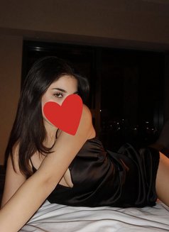 Mahira - puta in Gurgaon Photo 1 of 5