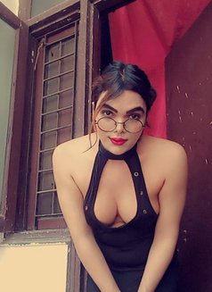 Mahira Mahira - Transsexual escort in Noida Photo 3 of 4