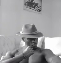 Mahks - masseur in Nairobi