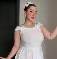 Mahla chubby iranian - puta in Muscat Photo 4 of 6