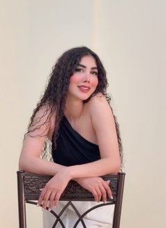 Mahla - escort in Muscat Photo 3 of 9