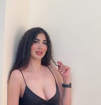 Mahla - escort in Muscat Photo 5 of 11